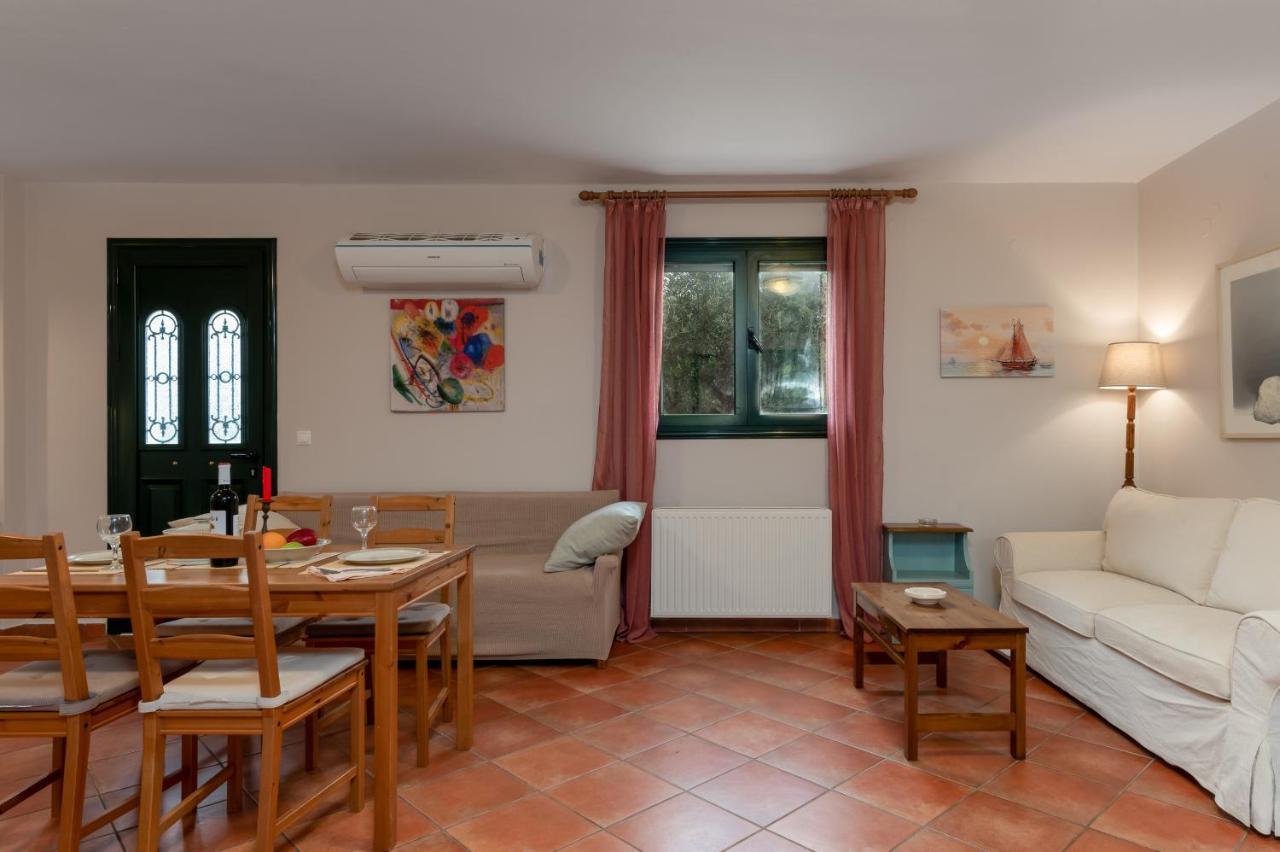 Koxyli Studios & Apartments Kaligáta Kültér fotó