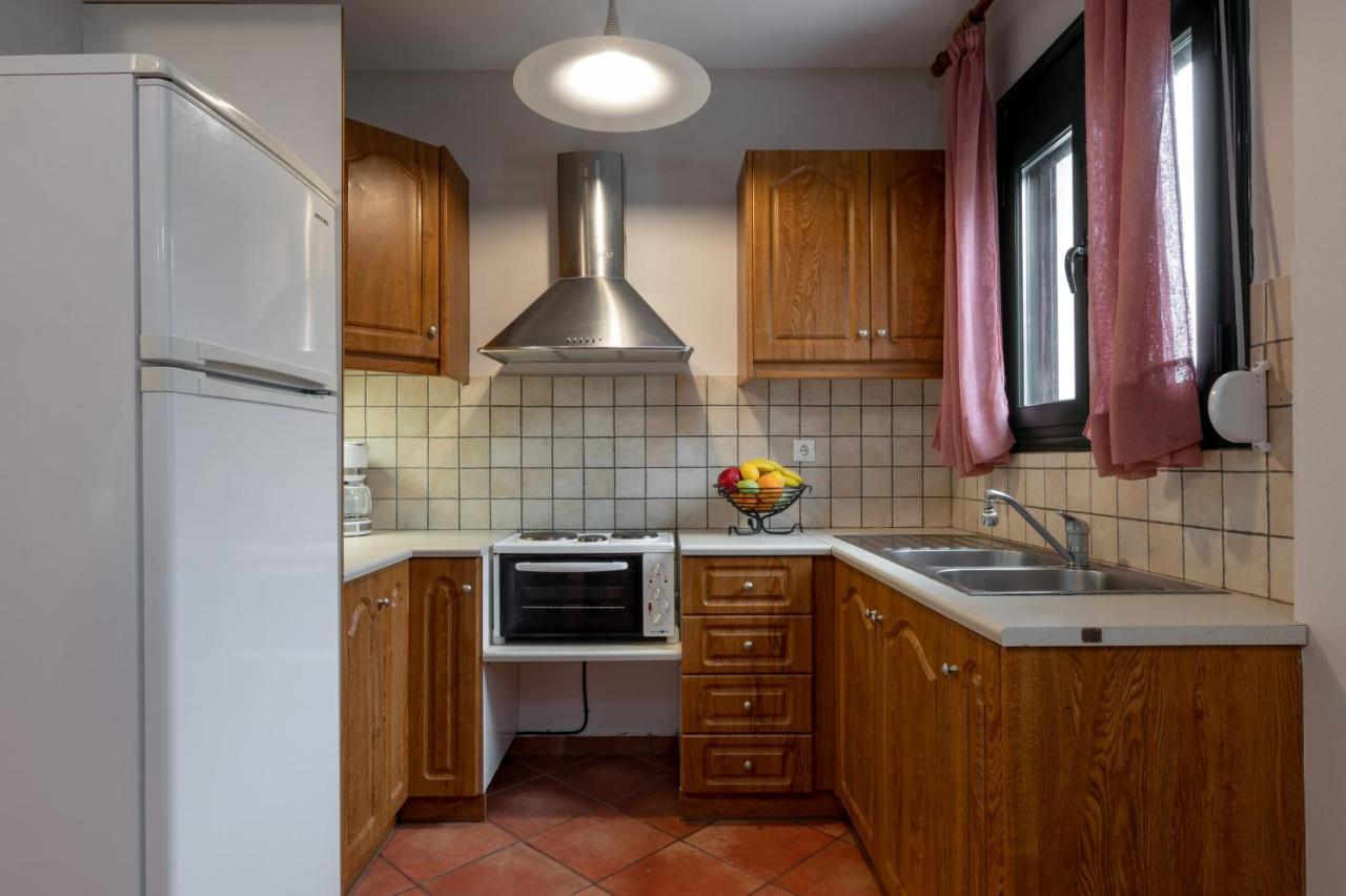 Koxyli Studios & Apartments Kaligáta Kültér fotó