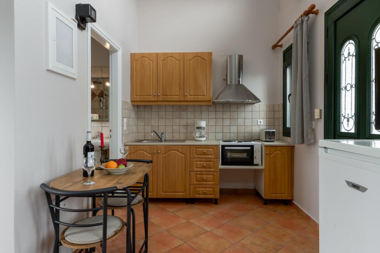 Koxyli Studios & Apartments Kaligáta Kültér fotó